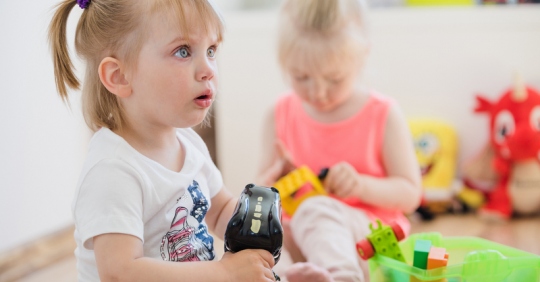 Wychowawcy z przedszkoli przekazują przydatne wskazówki dla rodziców